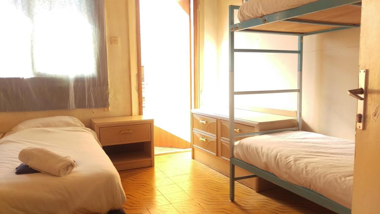 Sky Hostel Tel Aviv Eksteriør billede
