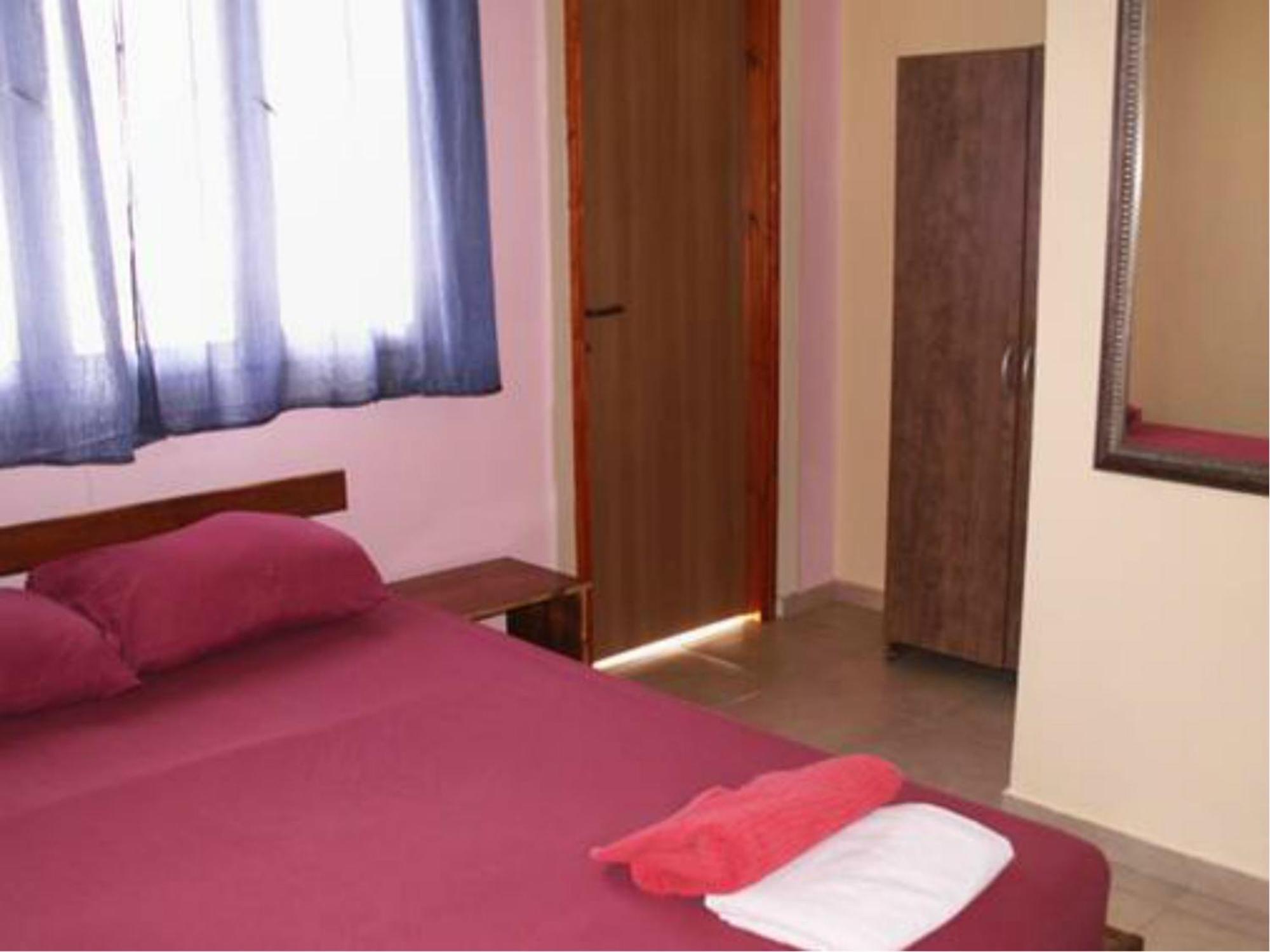 Sky Hostel Tel Aviv Eksteriør billede