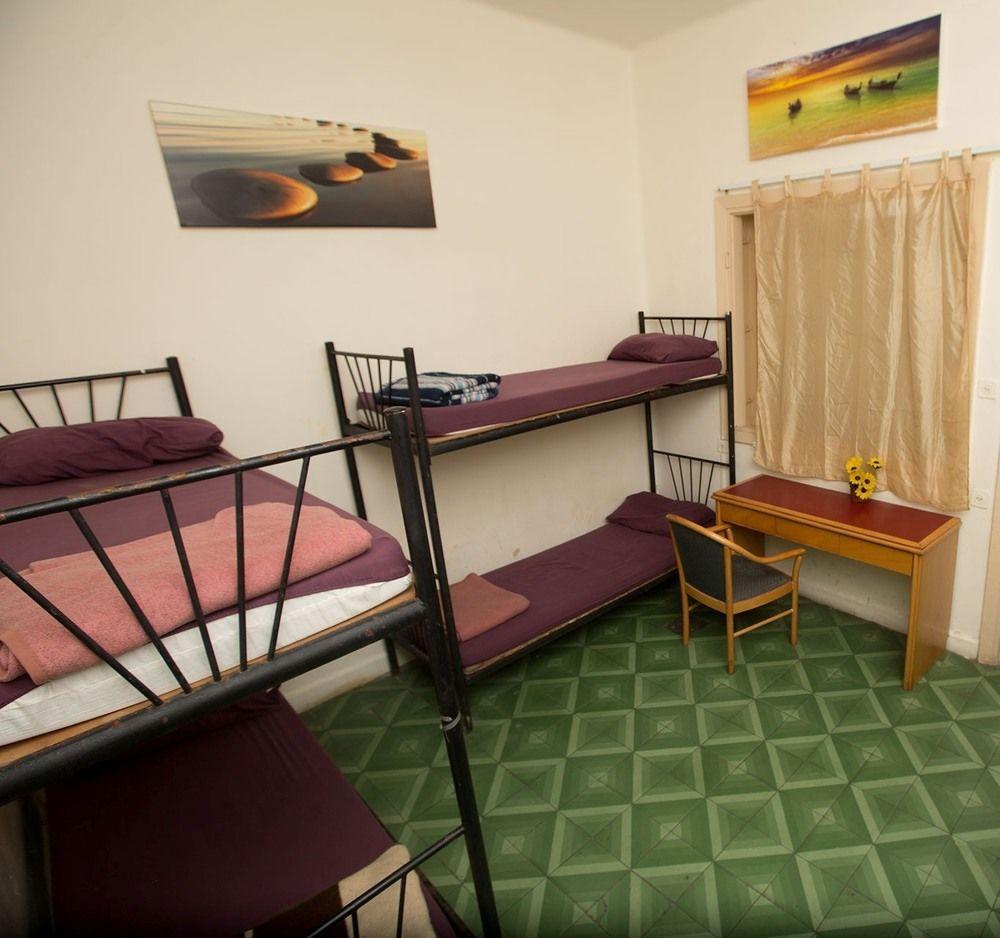 Sky Hostel Tel Aviv Eksteriør billede