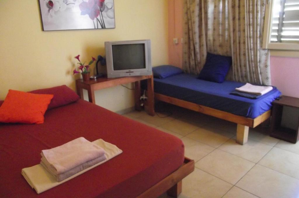 Sky Hostel Tel Aviv Eksteriør billede