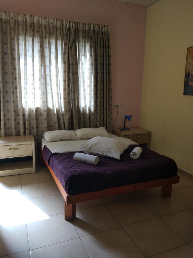 Sky Hostel Tel Aviv Eksteriør billede