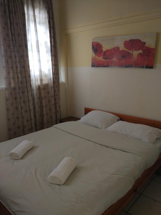 Sky Hostel Tel Aviv Eksteriør billede